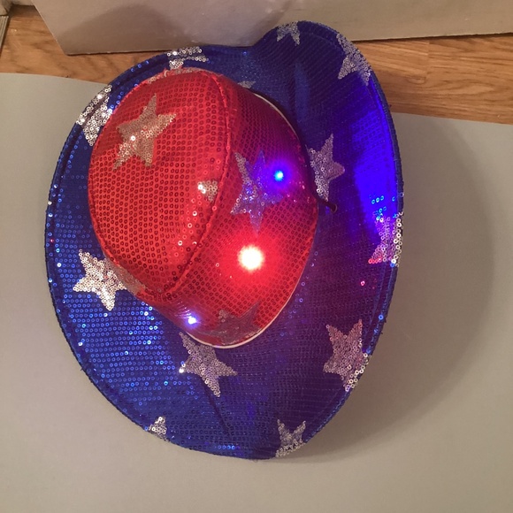 Cowboy/Cowgirl hat (6.5” x 9”) - Picture 1 of 7